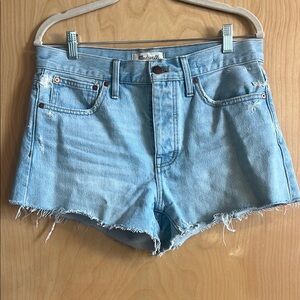 Madewell Relaxed Denim Shorts - Cedarcroft Wash